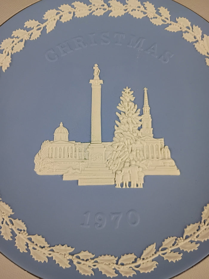 VTG Wedgwood Christmas Set