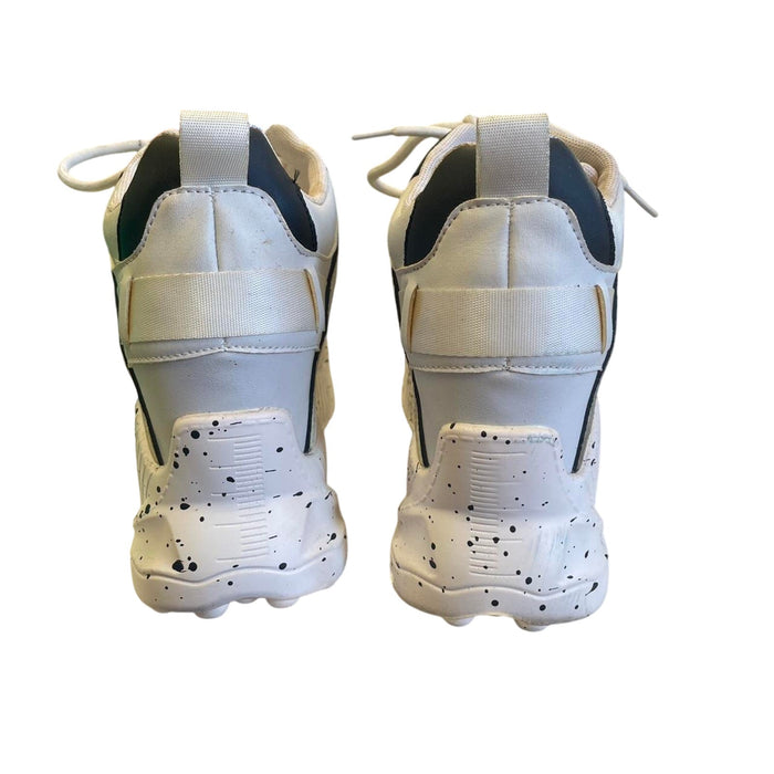 White and black chunky sneakers