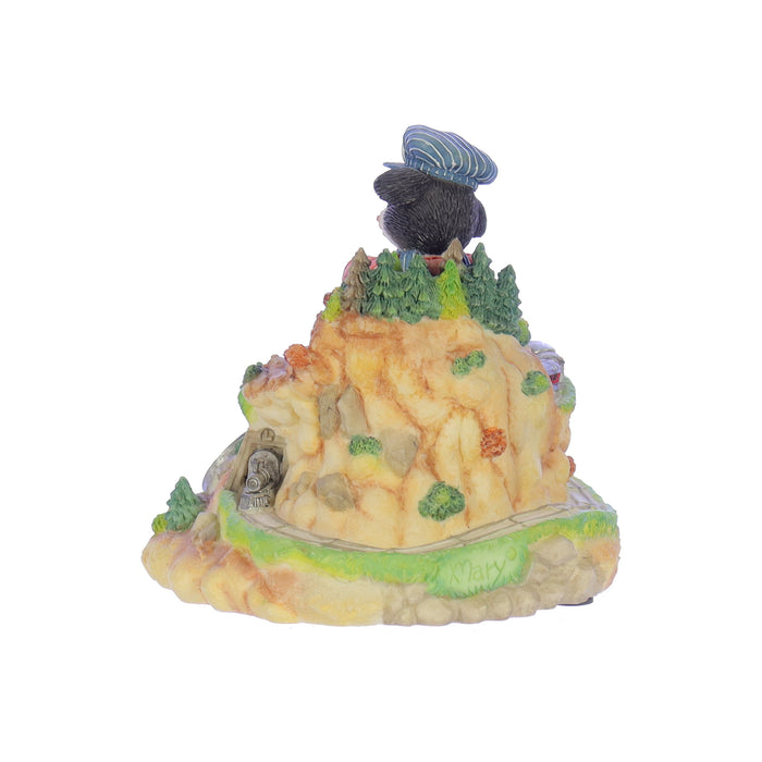 Marys-Moo-Moos-by-Mary-Rhyner-Nadig-Resin-Figurine-Youre-On-The-Right-Track-671088