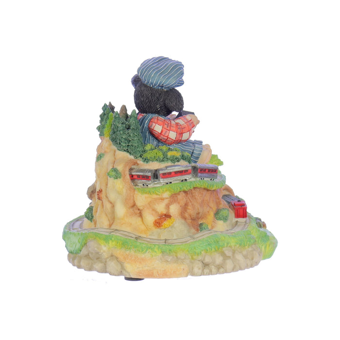 Marys-Moo-Moos-by-Mary-Rhyner-Nadig-Resin-Figurine-Youre-On-The-Right-Track-671088